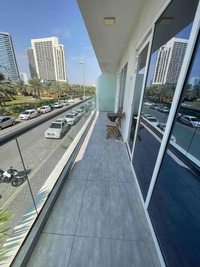 Amazing Park View! Jvc /New 1Br Appartement Dubai Buitenkant foto
