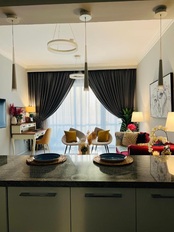 Amazing Park View! Jvc /New 1Br Appartement Dubai Buitenkant foto