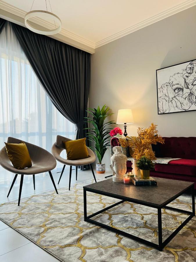 Amazing Park View! Jvc /New 1Br Appartement Dubai Buitenkant foto